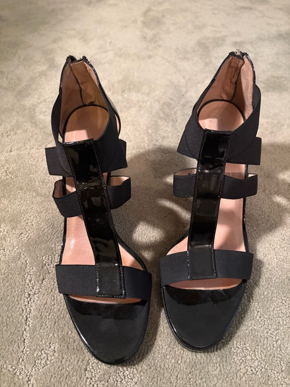 Donald J Pliner Black Strappy Patent T-Strap Women's Heels